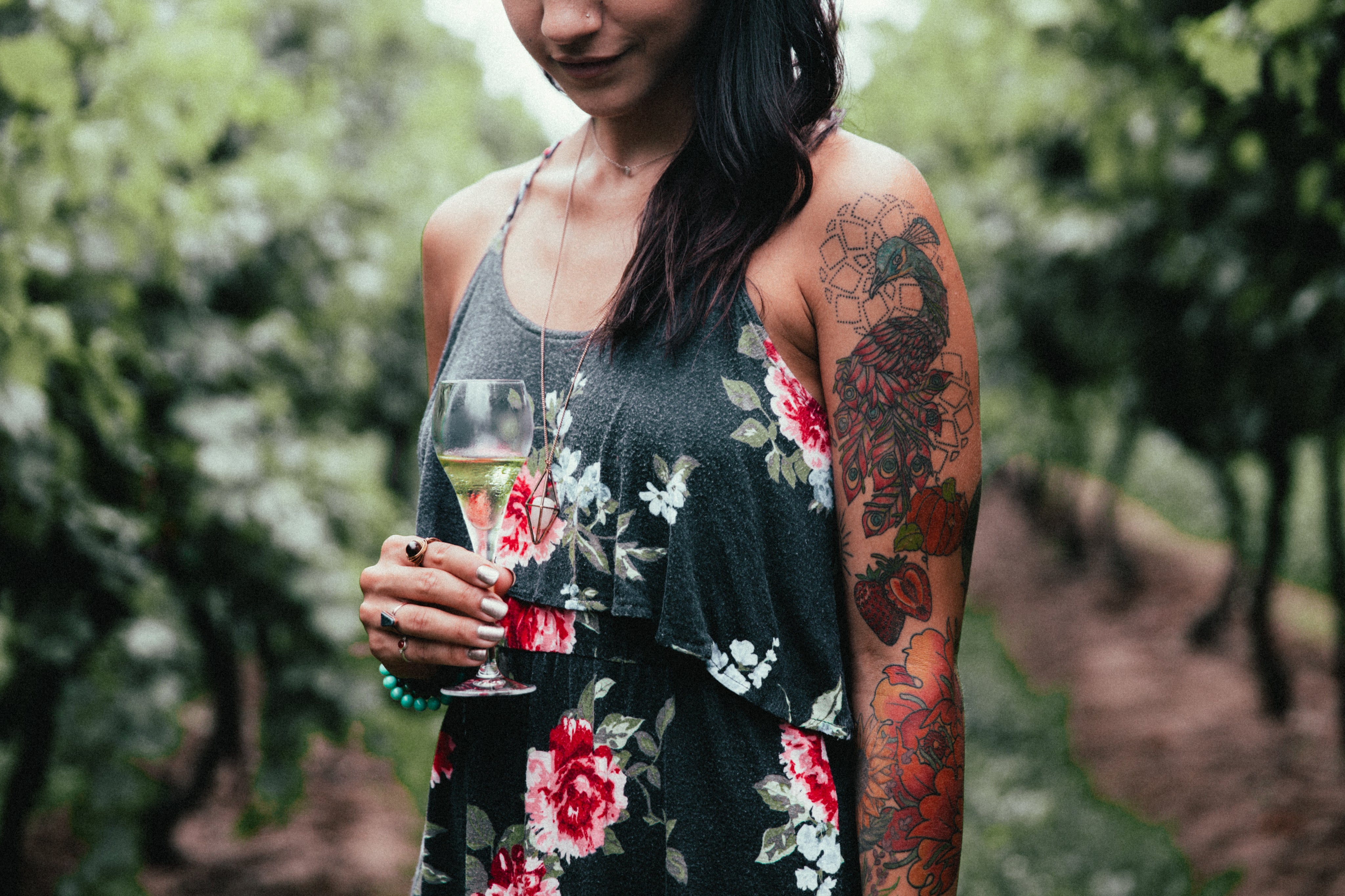files/womens-fashion-tattoo-holding-glass-of-wine.jpg